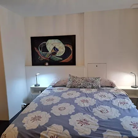 Bierfrauhaeusl Daire Antdorf